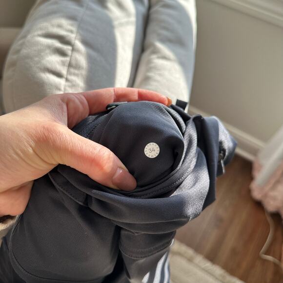 Lululemon ABC 30" Classic Pant Grey 34 - Picture 9 of 9